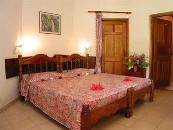 Beach Villa Guesthouse Grand' Anse Buitenkant foto