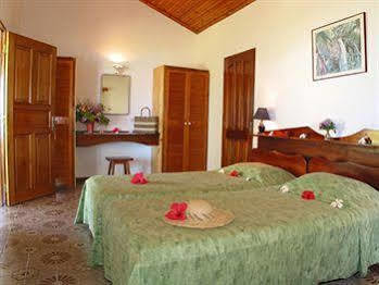 Beach Villa Guesthouse Grand' Anse Buitenkant foto